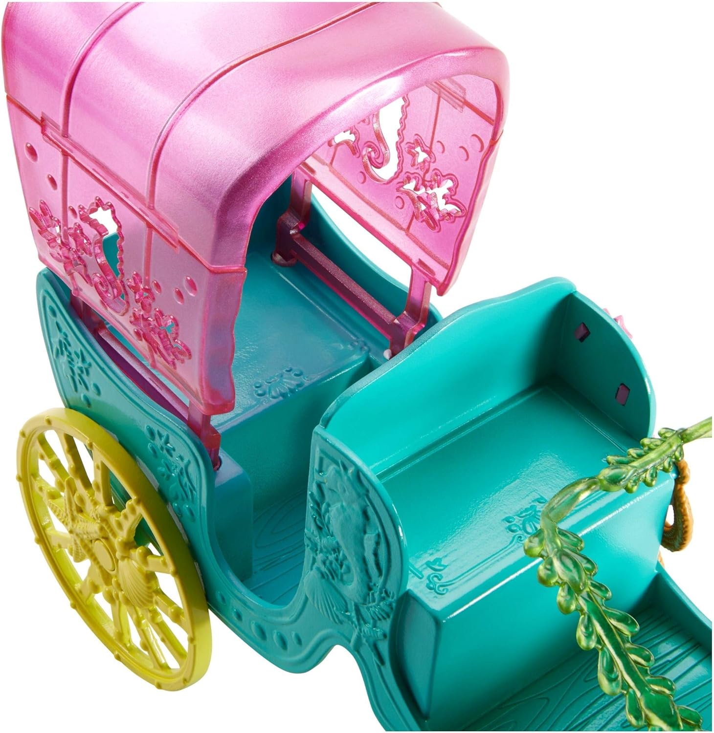 Enchantimals Sandella Seahorse, Friends And Western-Styled Coach Doll & Playset