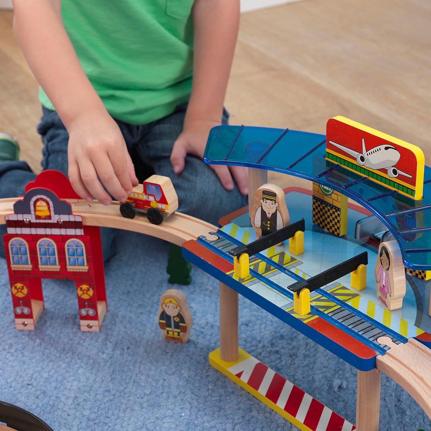 Kidkraft Super Highway Train Set