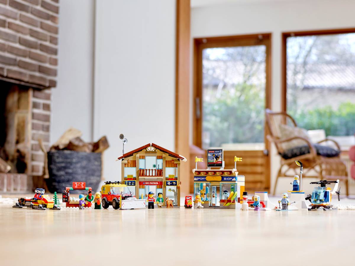 Lego City Ski Resort