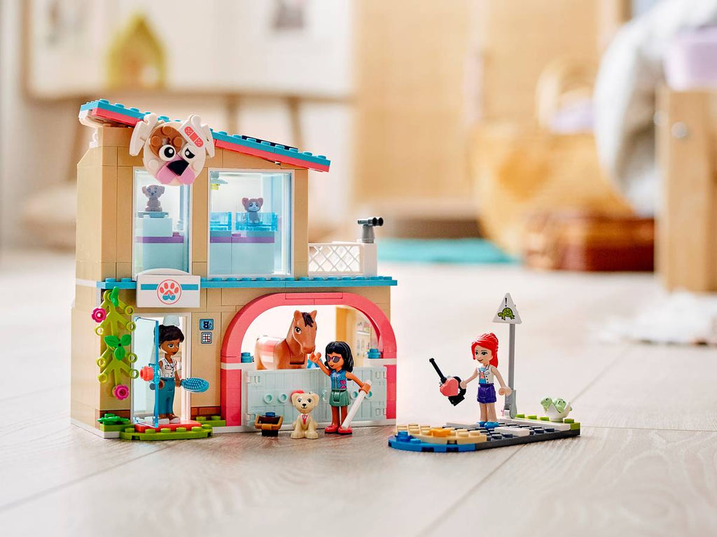 Lego Friends Heartlake City Vet Clinic